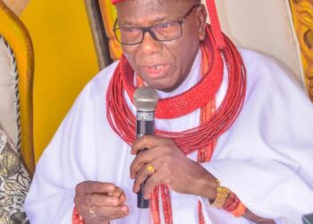Oborevwori greets Uvwie monarch, Sideso at 81